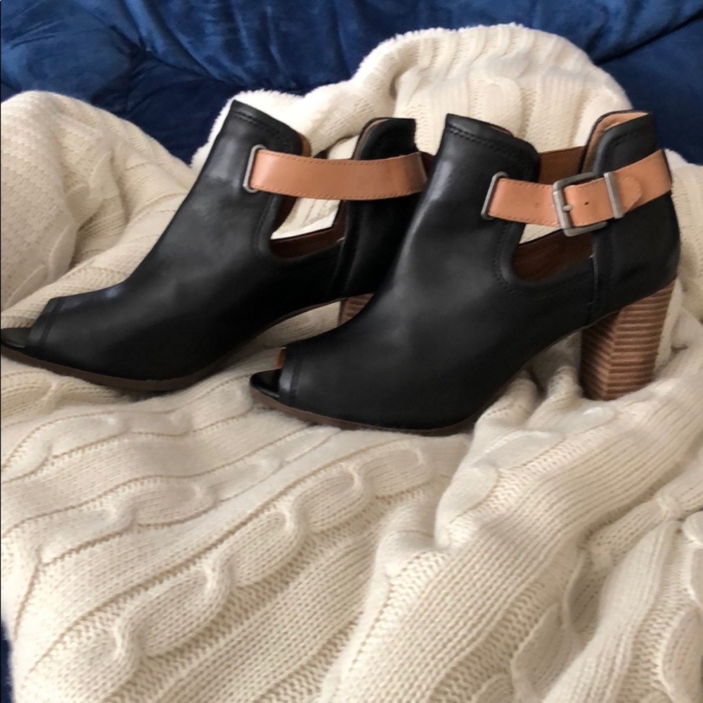 Clark’s Artisan open toe booties